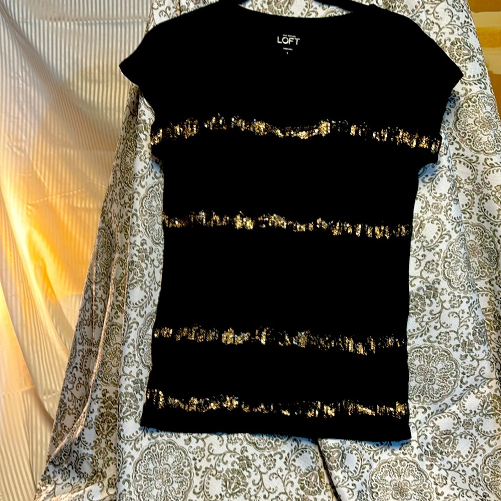 Cute, fun, sparkly top